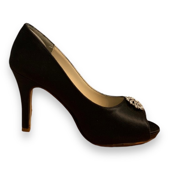 Black satin peep toe heels with rhinestone ornaments size 5.5M - Picture 1 of 13